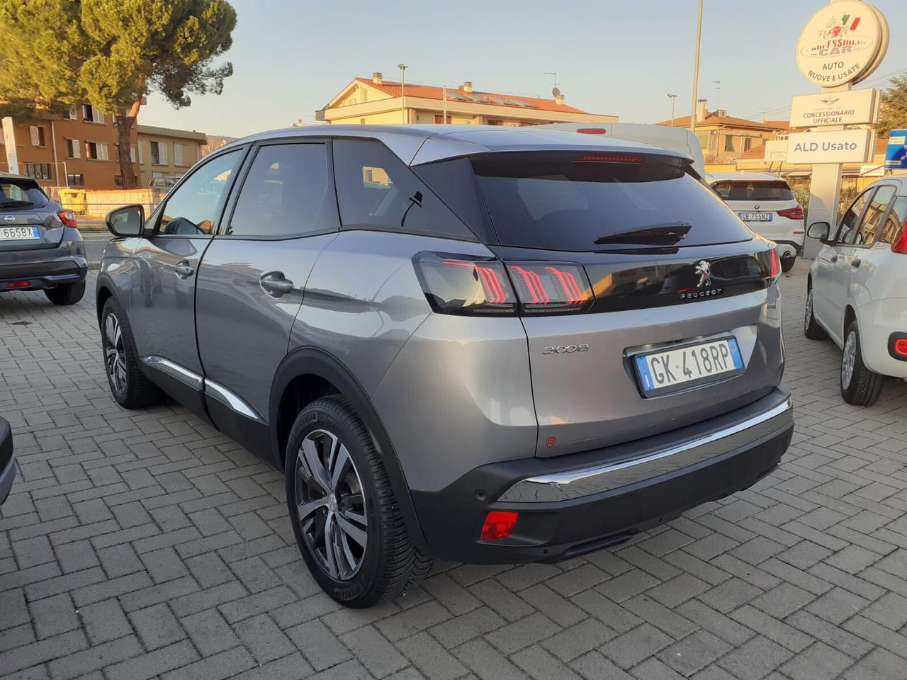 Peugeot 3008 1.5 BlueHDi *CAMBIO AUTO*EAT8 130 CV