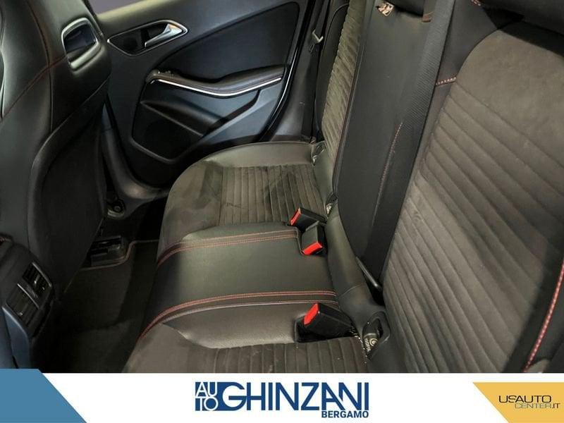 Mercedes-Benz GLA GLA 220 d Automatic Premium