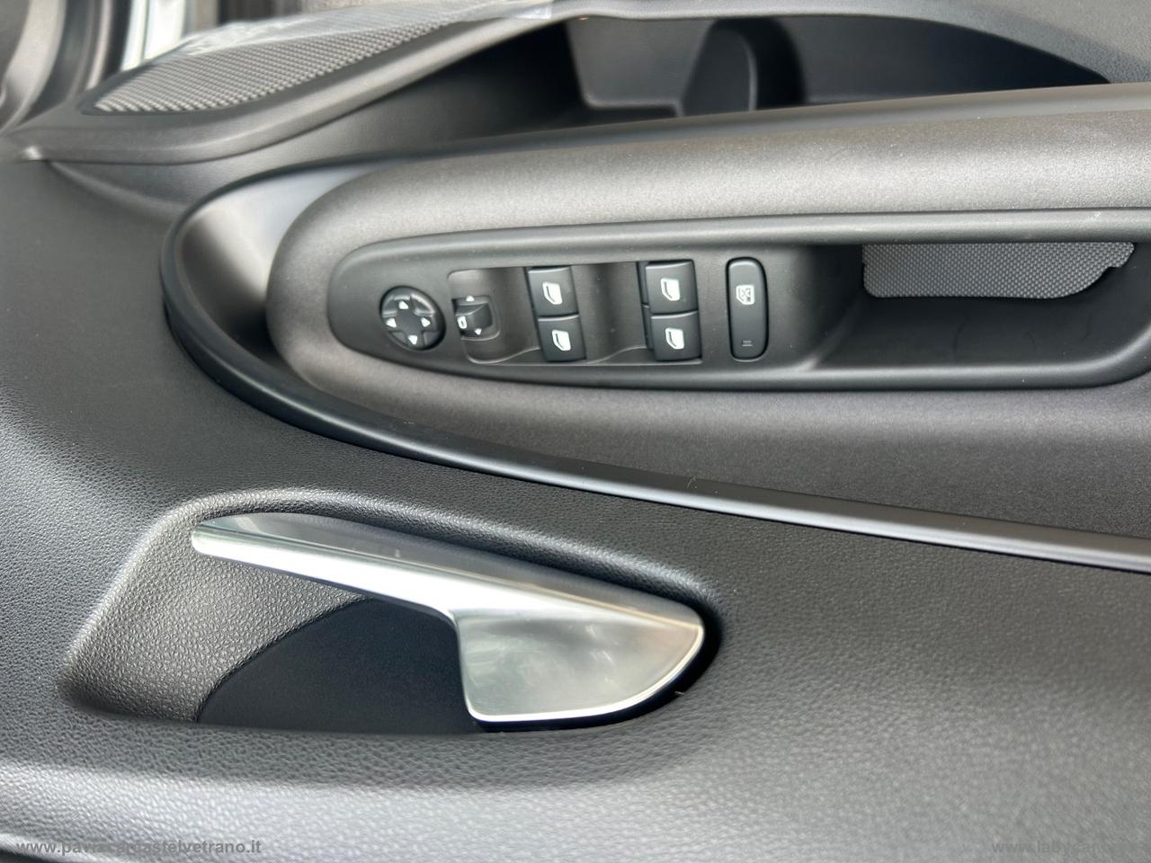 ALFA ROMEO Junior 1.2 145 CV Hybrid eDCT6 Speciale KM/0