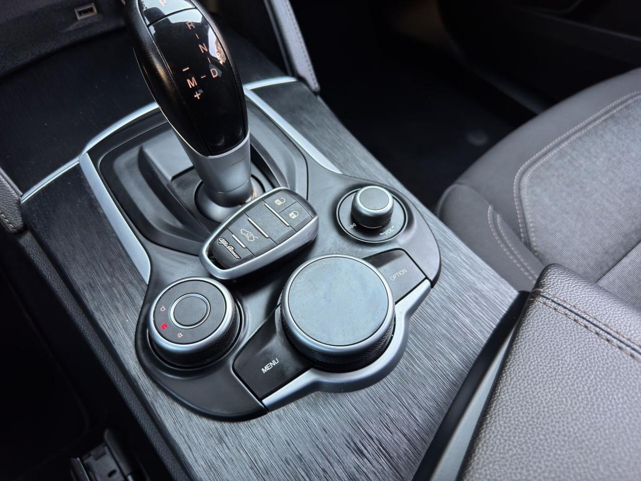 Alfa Romeo Stelvio 2.2 190cv Sport Tech Q4 2020