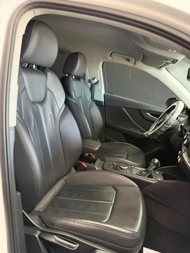 Audi Q2 35 TDI S tronic 150 cv Identity Black 2019