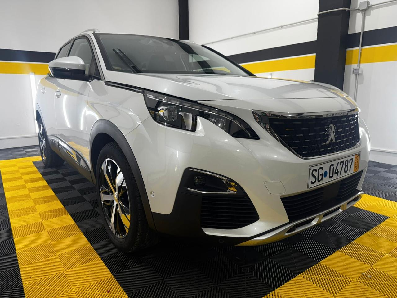 Peugeot 3008 BlueHDi 120 S&S Allure