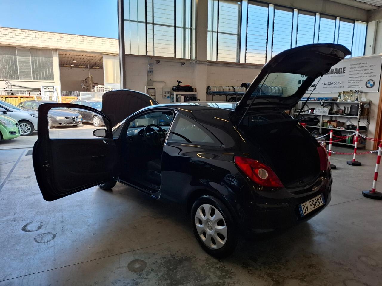 Opel Corsa 1.2 3 porte Sport
