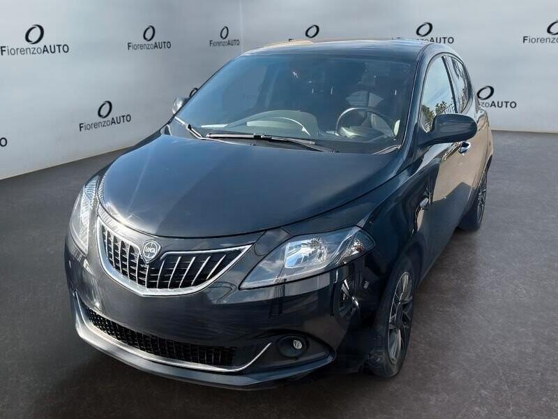 Lancia Ypsilon 1.0 FireFly 5 porte S&S Hybrid Gold Plus