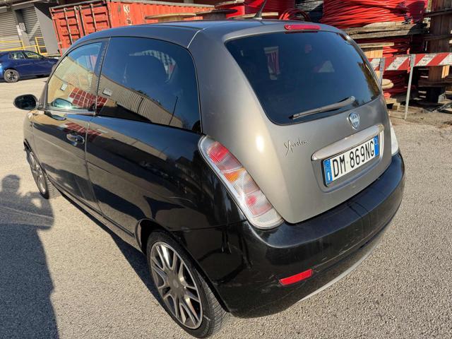 LANCIA Ypsilon 1.4 16V Sport MomoDesign senza lavoro da fare