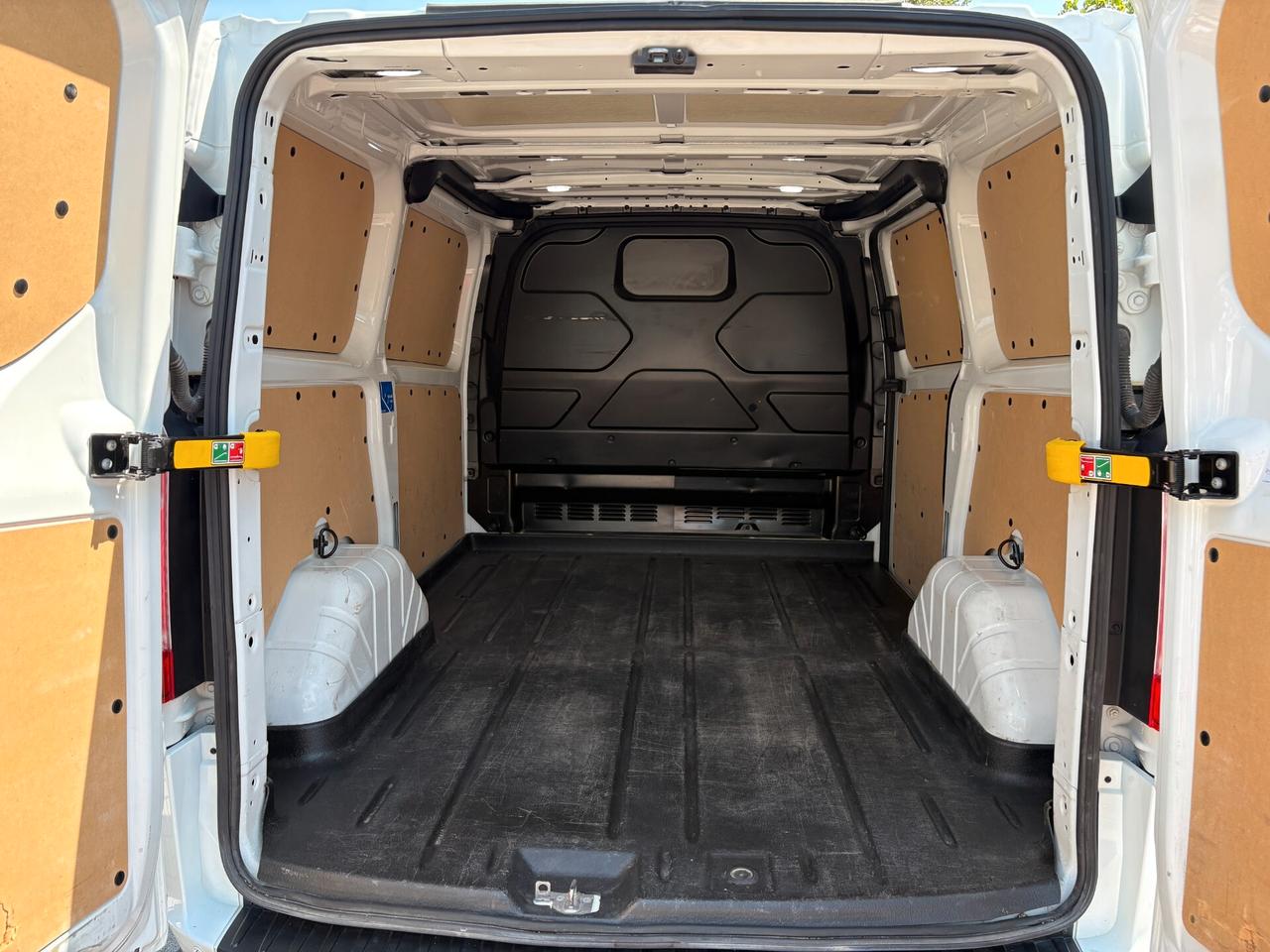 Ford Tourneo Custom 320 2.0 TDCi 130CV aut. PL Titanium