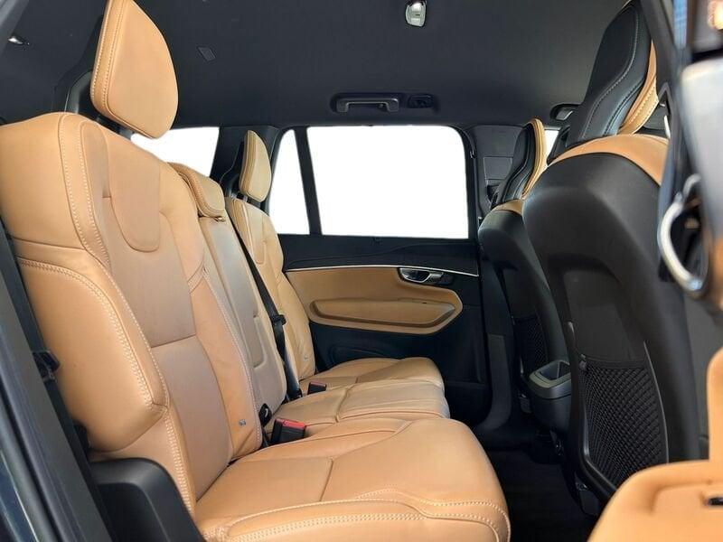 Volvo XC90 B5 235+14 CV AWD Mild Hybrid Diesl Automatico 7 Posti Plus Bright