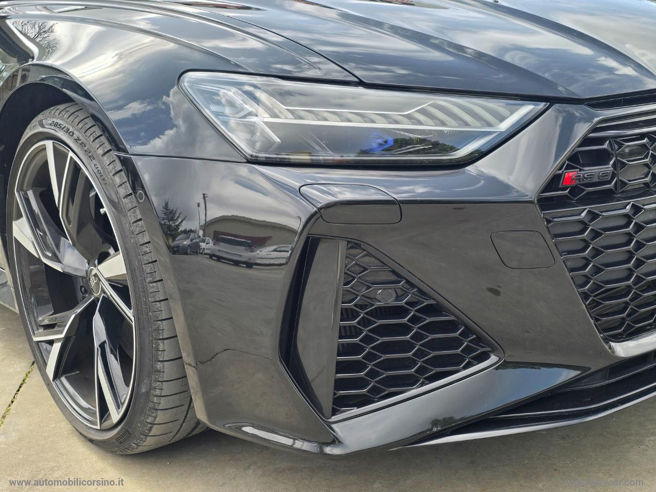 AUDI RS 6 Avant 4.0 TFSI V8 quattro tiptronic