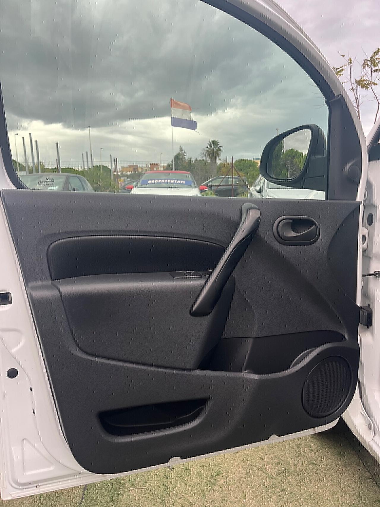 Renault Kangoo 1.5 dCi 90CV 5 porte Stop & Start Extrem