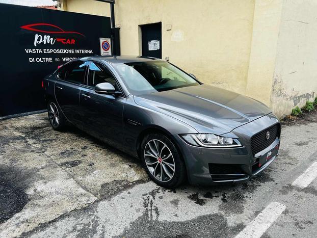 JAGUAR XF 2.0 D 180 CV aut. Portfolio