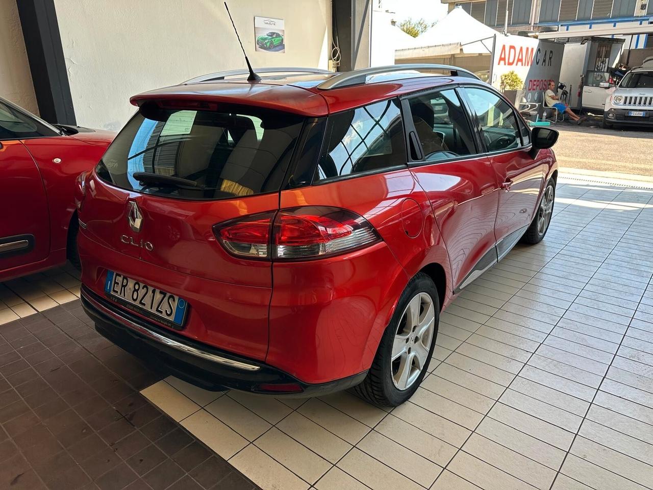 Renault Clio Sporter 1.2 75CV Wave