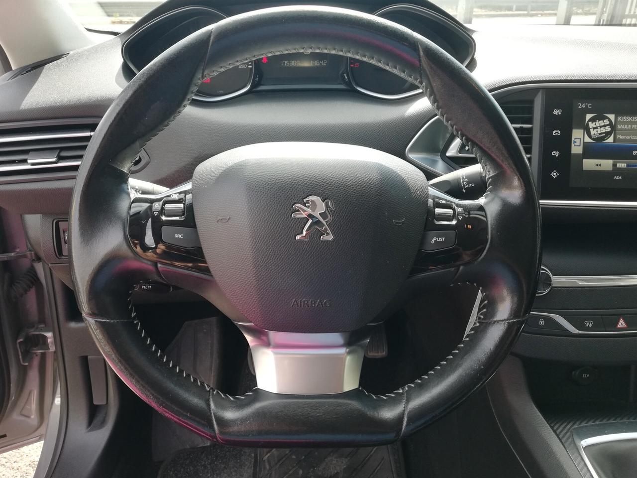Peugeot 308 BlueHDi 120 S&S Allure