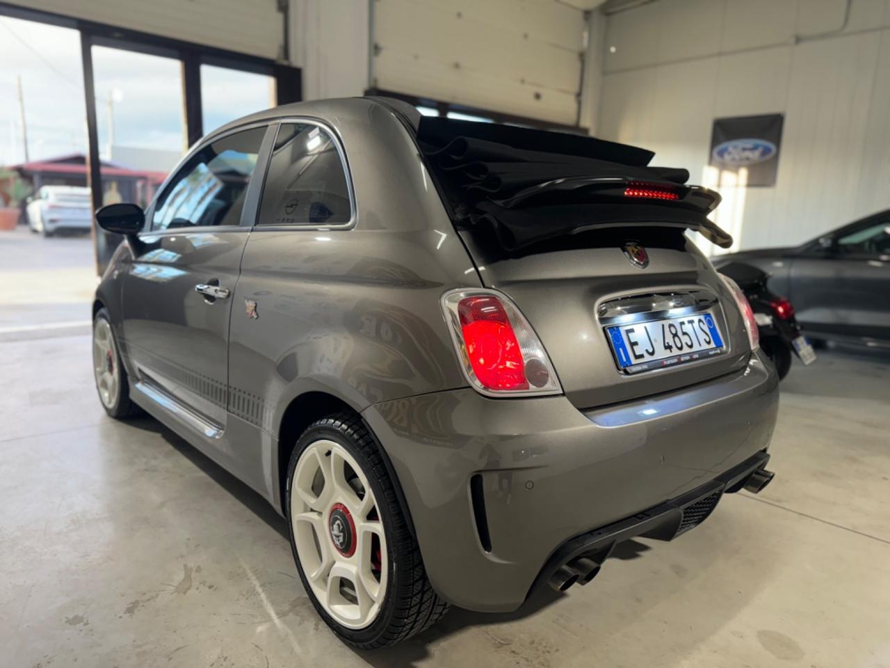 Abarth 500 C 1.4 Turbo T-Jet MTA