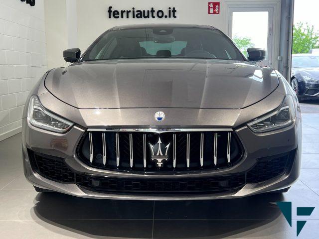 MASERATI Ghibli MY23 2.0 BT 330 CV MHEV Executive