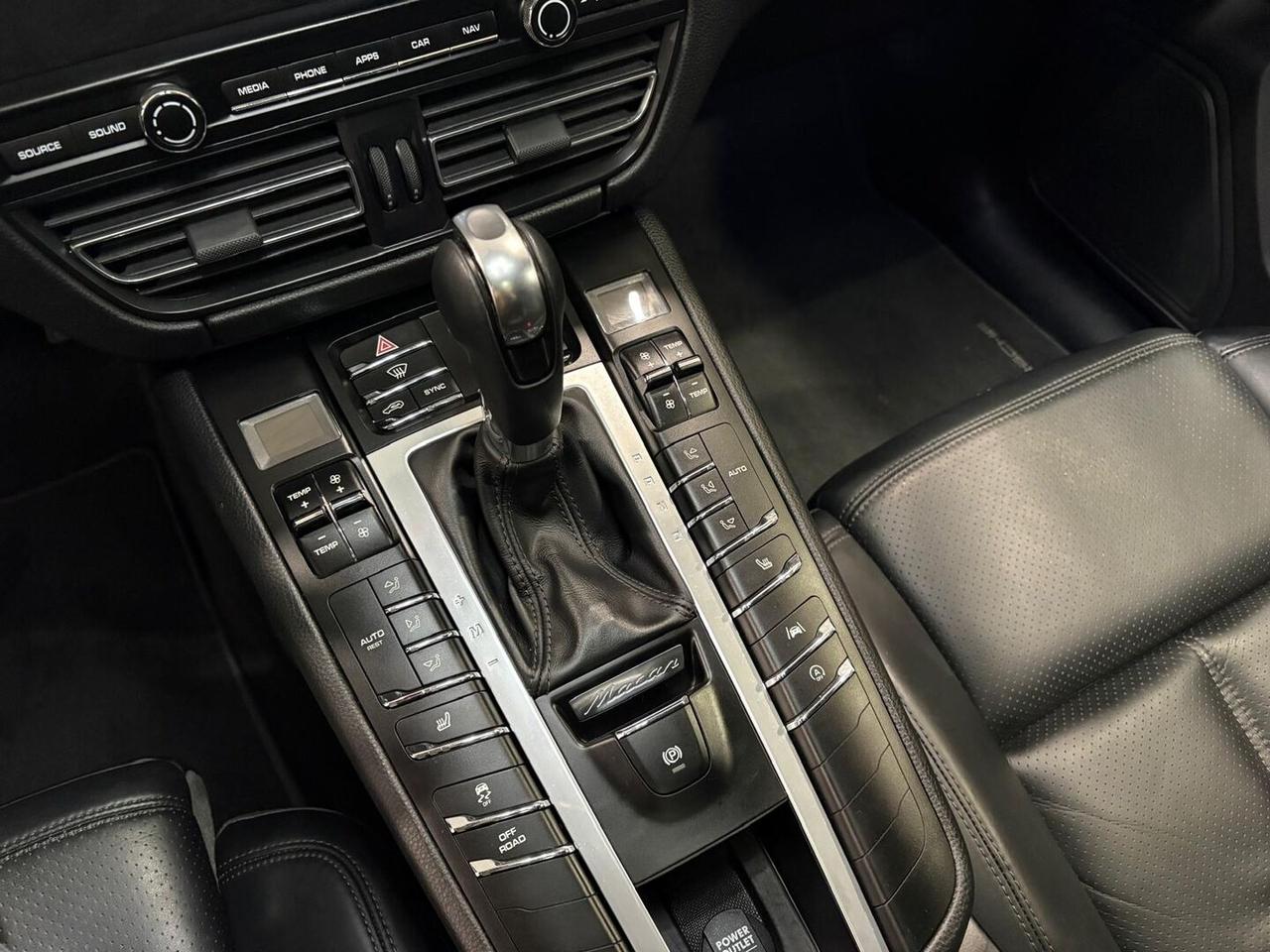 Porsche Macan 2.0 245cv pdk