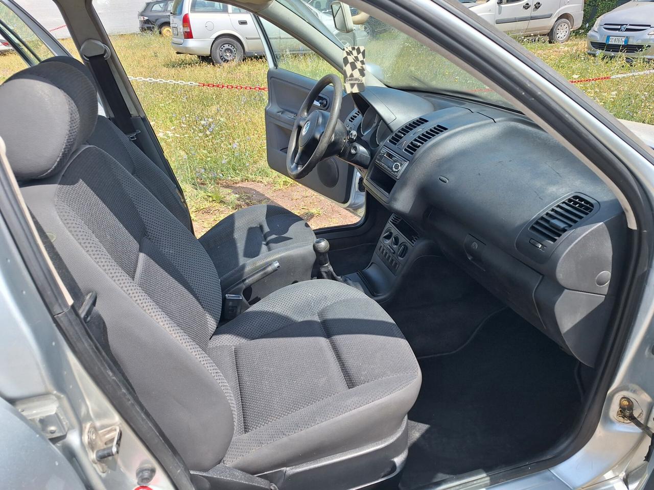 Volkswagen Polo 1.0 cat 5 porte Air NEOPATENTATI CLIMA SOLI 130.000KM