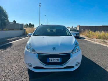 Peugeot 208 1.6 e-HDi 92 CV Stop&Start 5 porte Active