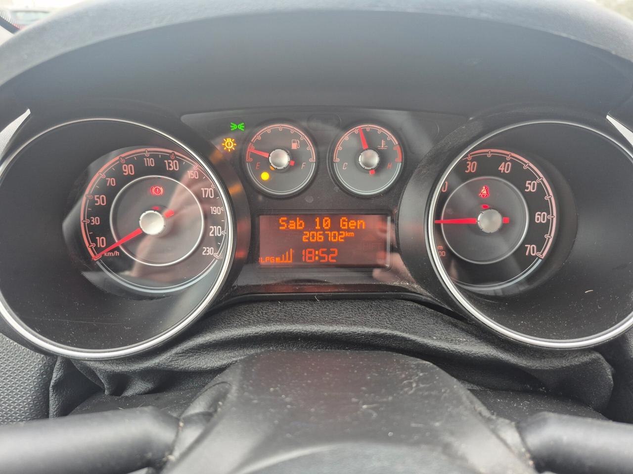 Fiat Punto 1.4 8V 5 porte Easypower Street