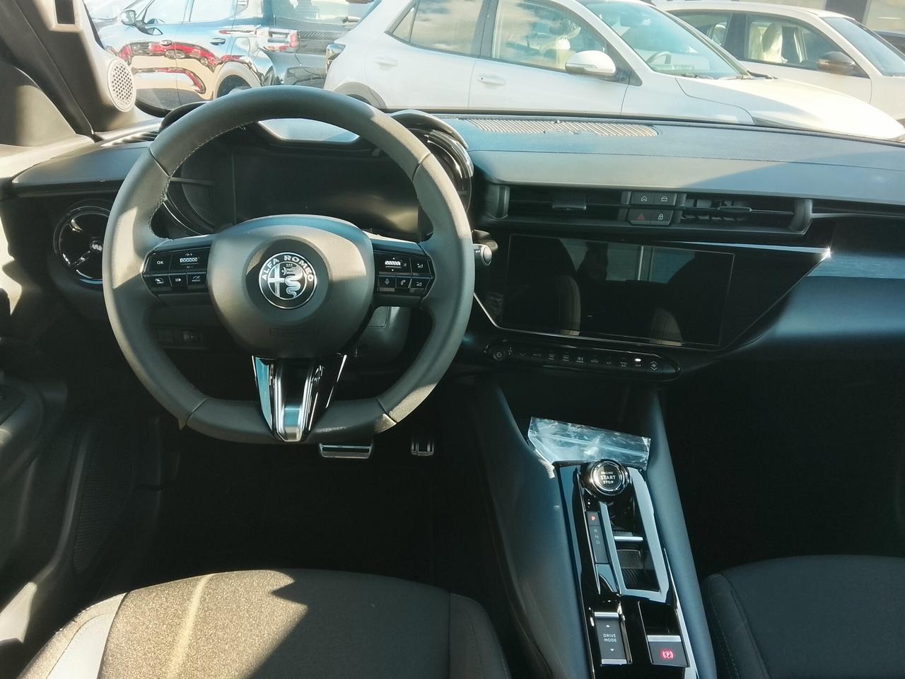 Alfa Romeo Junior 1.2 145 CV Hybrid eDCT6 Sprint