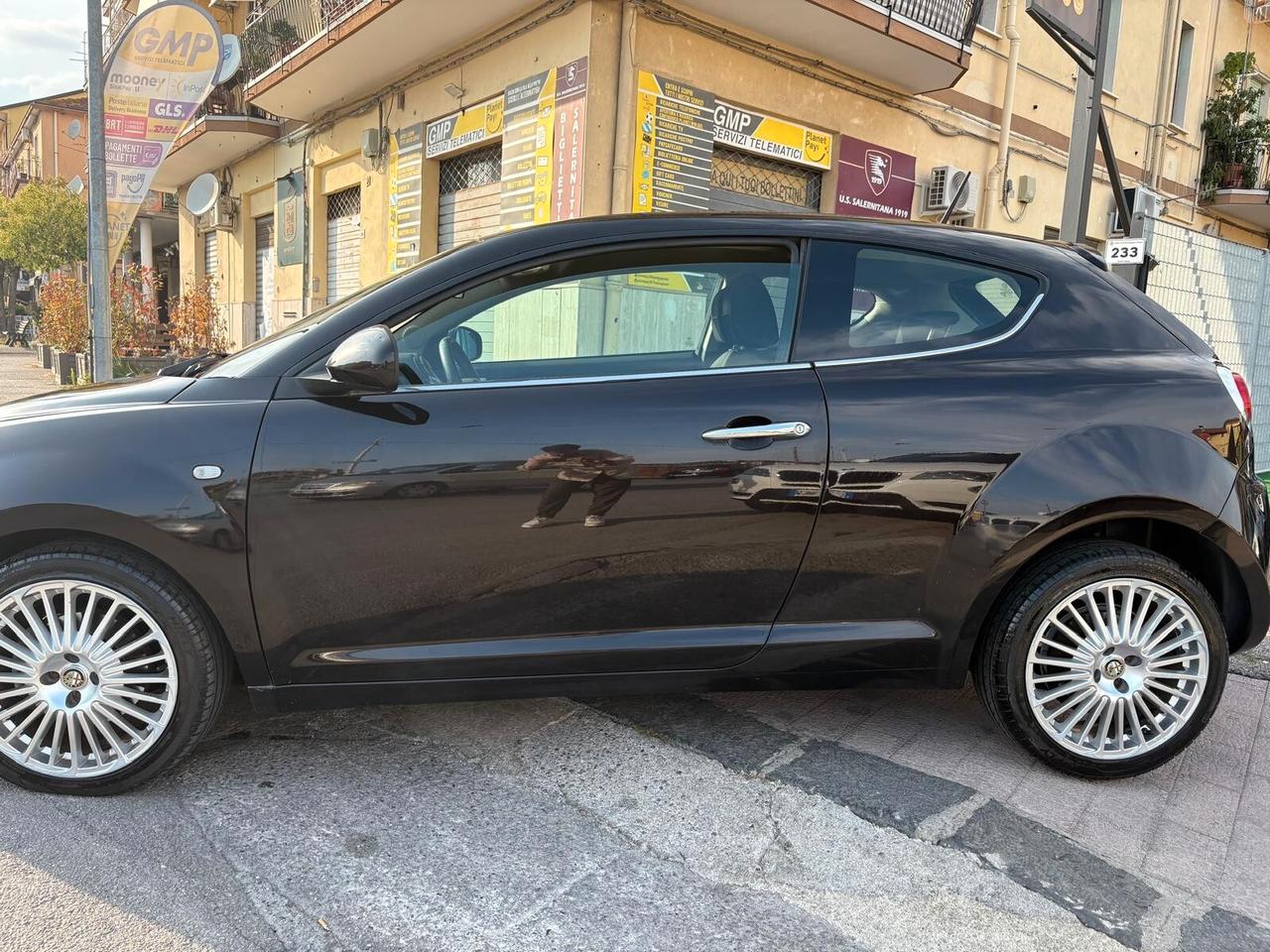 Alfa Romeo MiTo 1.3 JTDm-2 95 CV S&S Distinctive Sport Pack