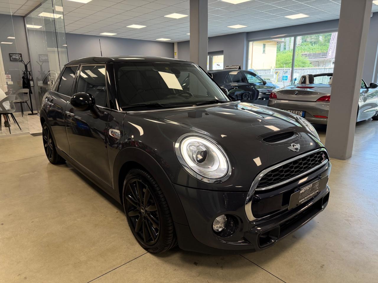 Mini 2.0 Cooper SD aut. Hype 5 porte
