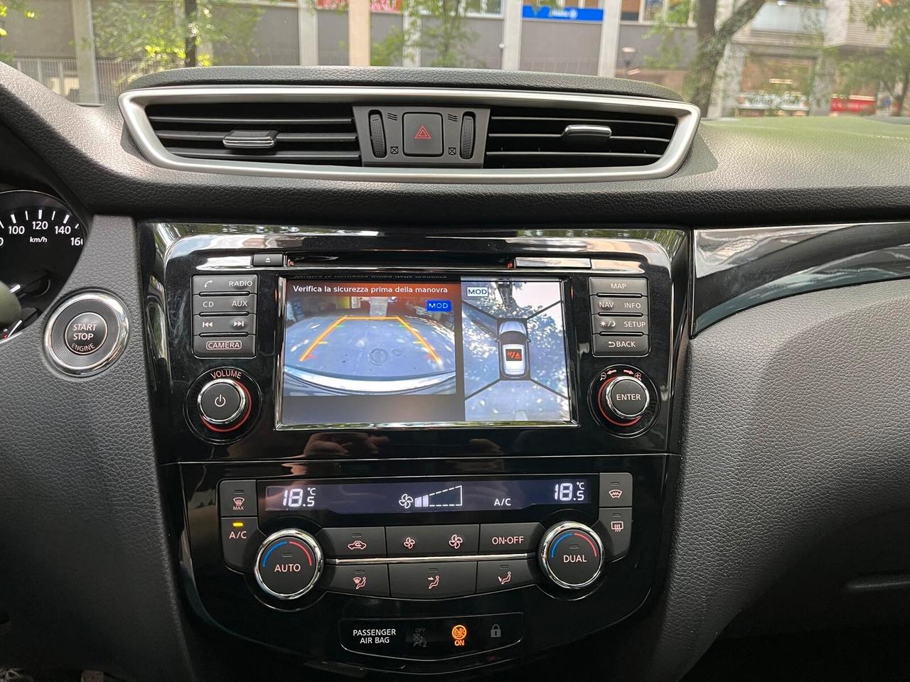 Nissan Qashqai 1.5 dCi N-Connecta