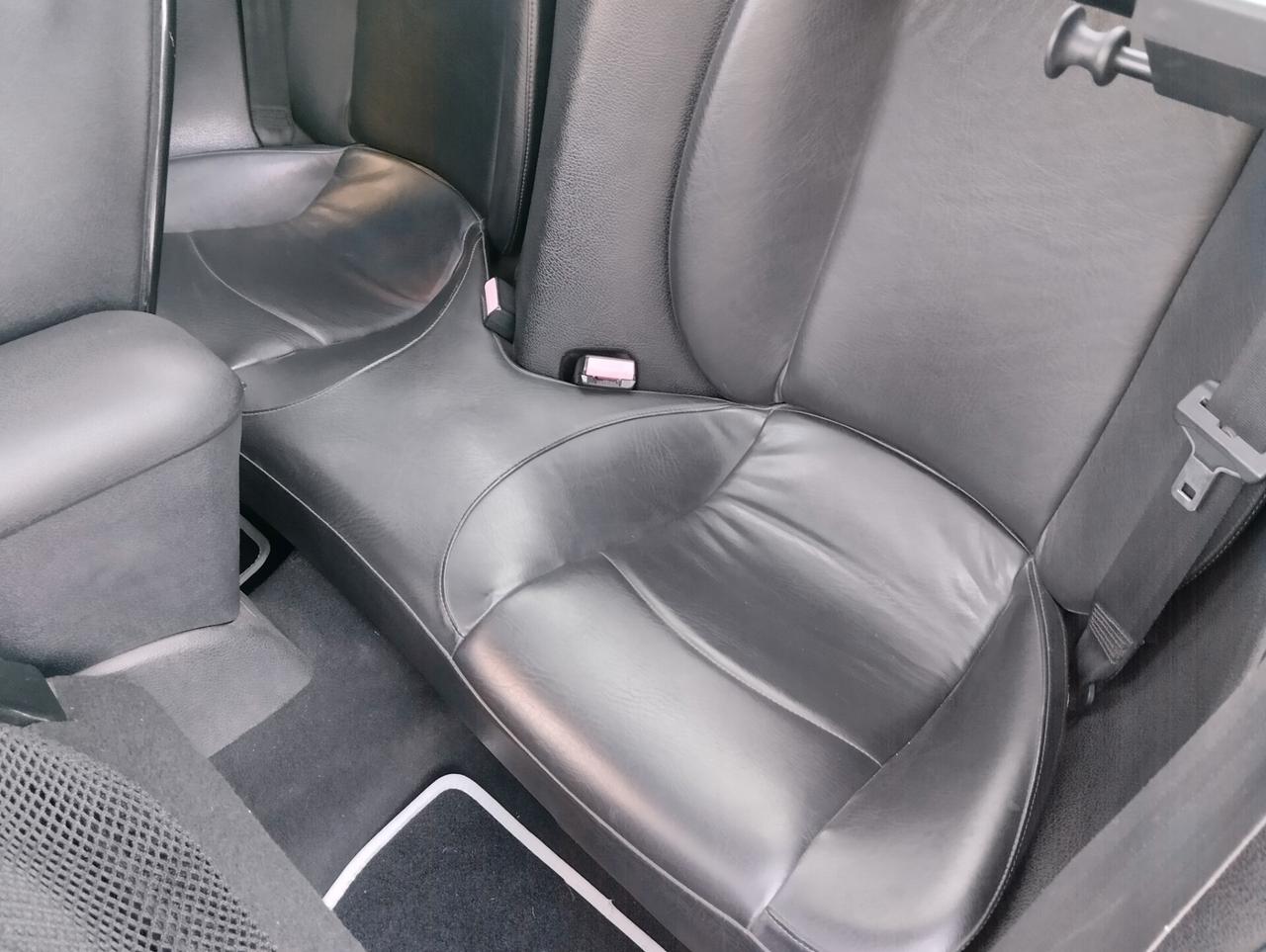 Peugeot 206 1.6 HDi FAP CC RC Line