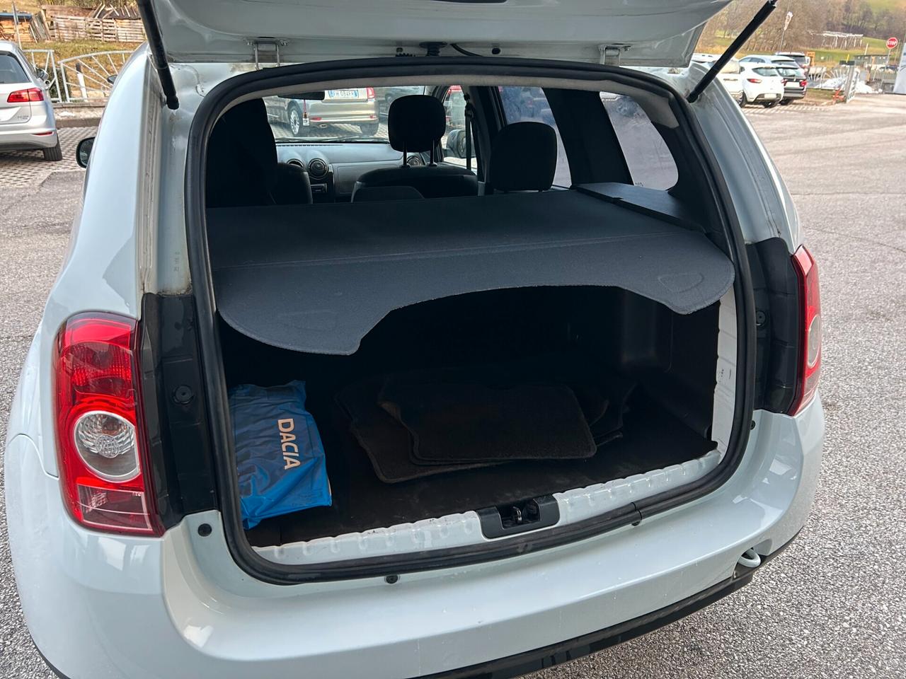 Dacia Duster 4x4 1.6 105cv Ambiance 4wd