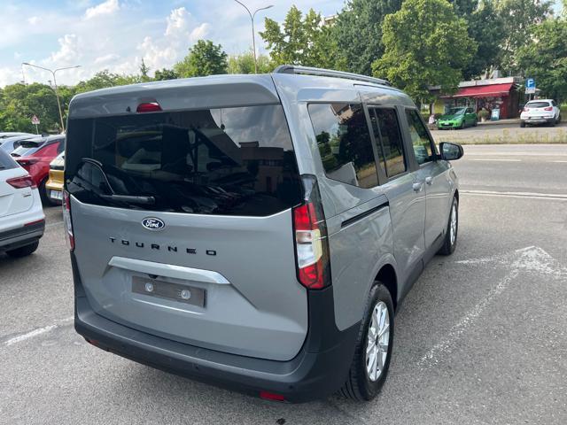 FORD Tourneo Courier 1.0 EcoBoost Titanium