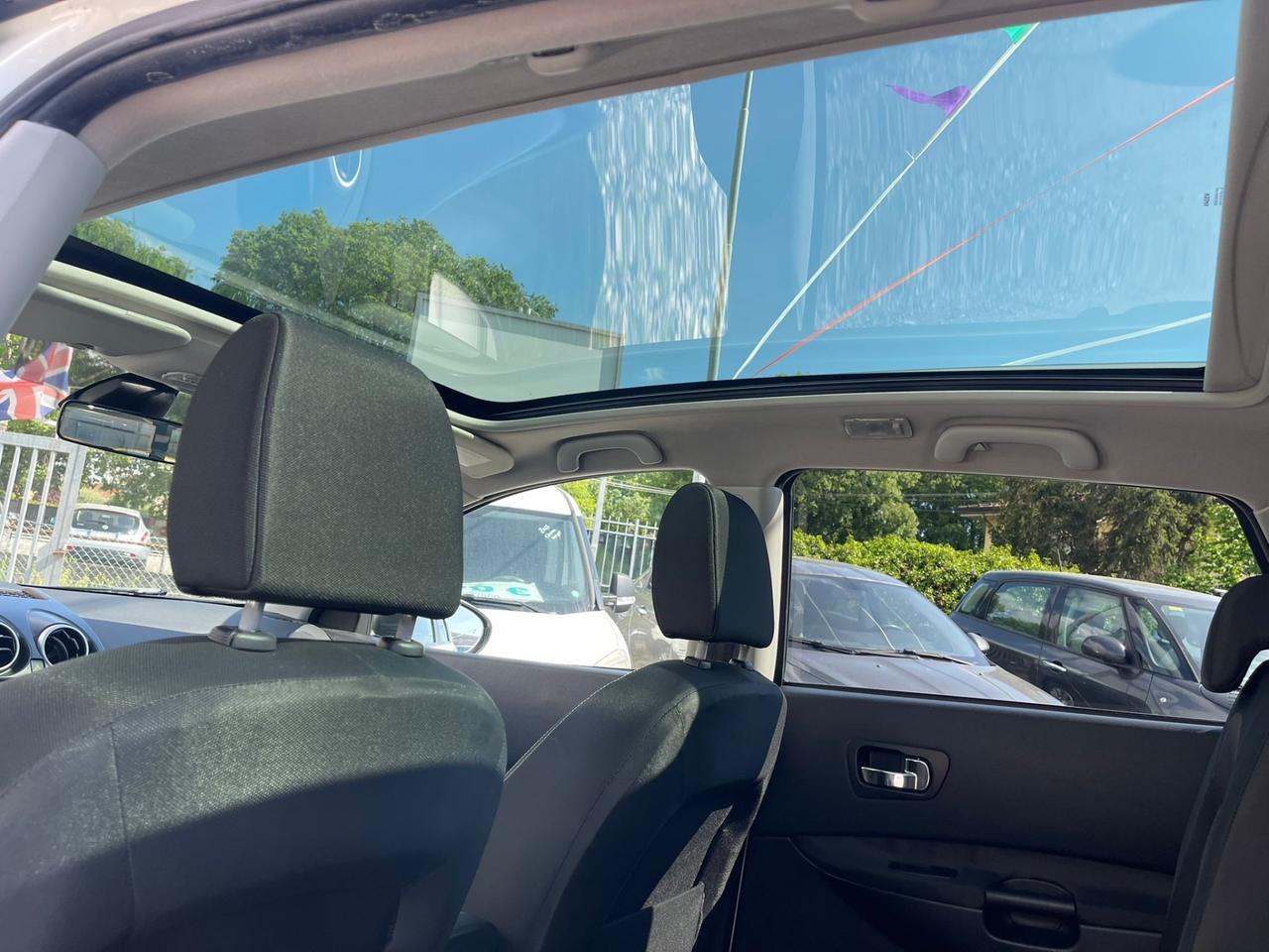 Nissan Qashqai Qashqai+2 2.0 dCi DPF n-tec