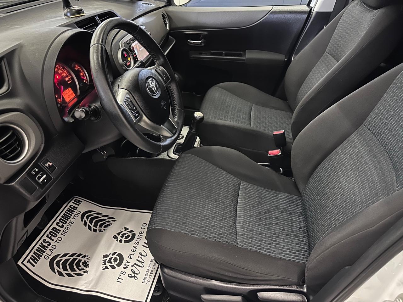 Toyota Yaris 1.0 Benzina 5 porte Lounge