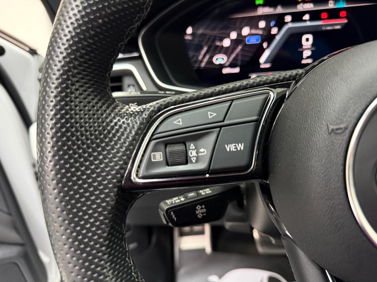 Audi A4 40 TDI MHEV quattro S line edition