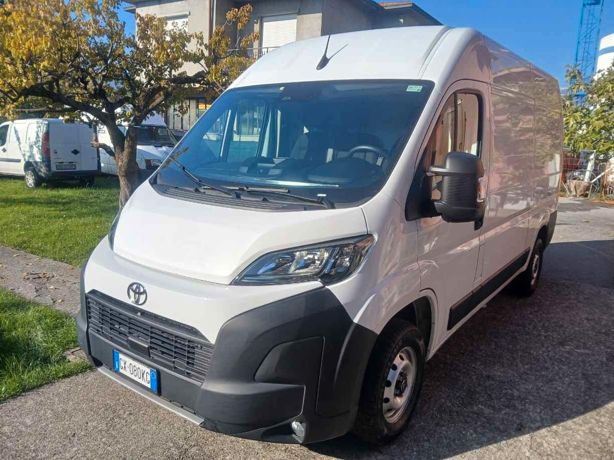 TOYOTA Proace Max 33 2.2 BlueHDi 120 CV L2 H2 ANNO 2024