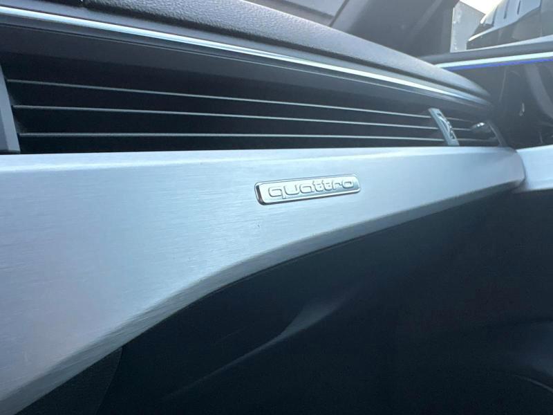 Audi A4 Avant 40 2.0 tdi S Line edition quattro 190cv s-tronic