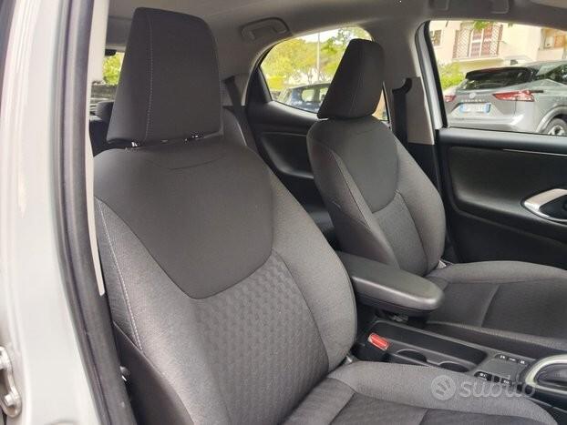 Toyota Yaris 1.5 Hybrid 5 porte Business
