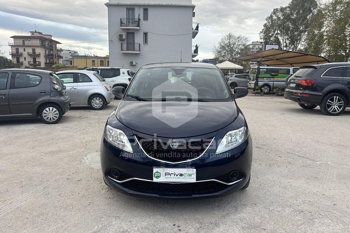 LANCIA Ypsilon 1.2 69 CV 5 porte GPL Ecochic Gold