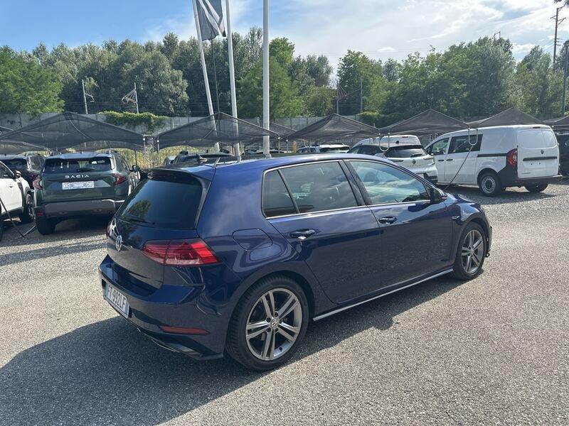 Volkswagen Golf 1.5 TSI ACT 5p. Sport BlueMotion Technology R-line interno ed esterno