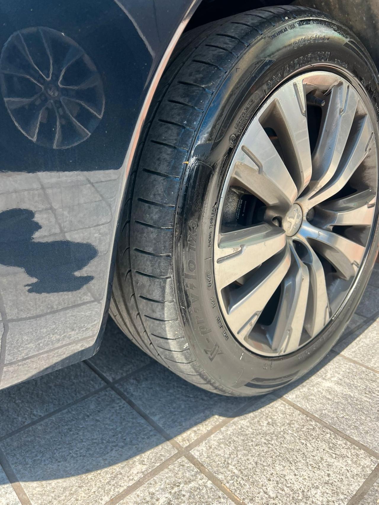 Peugeot 3008 2.0 HDi 150CV Business