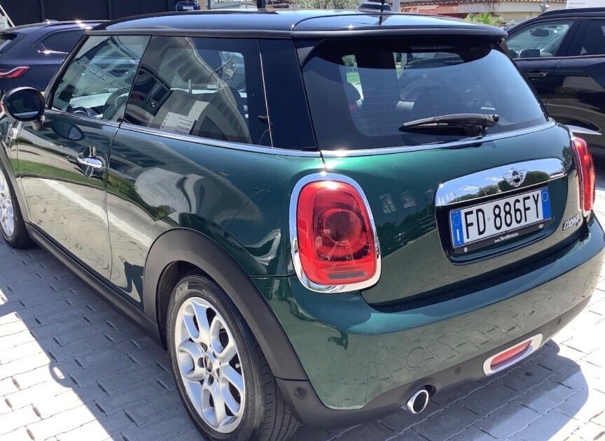 Mini 1.5 Cooper D Business XL 3pt km veri