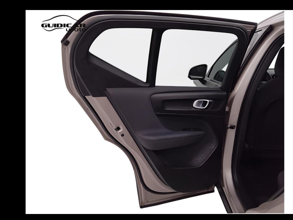 VOLVO XC40 2023 - XC40 1.5 t5 recharge phev Core auto