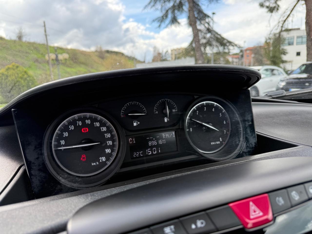 Lancia Ypsilon 1.0 FireFly 5 porte S&S Hybrid Ecochic Silver