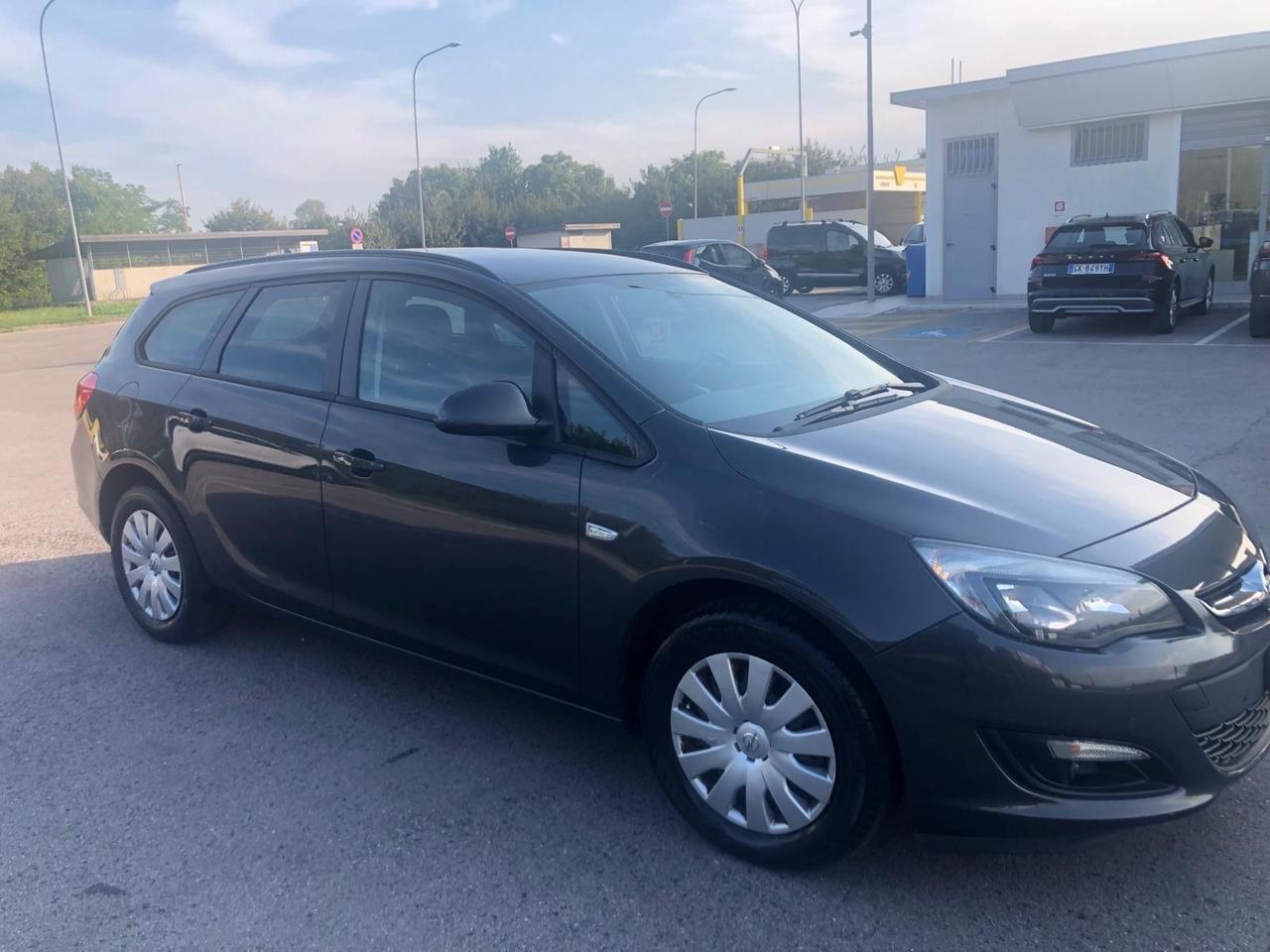 Opel Astra 1.6 CDTI 136CV EcoFLEX S&S Sports Tourer Business