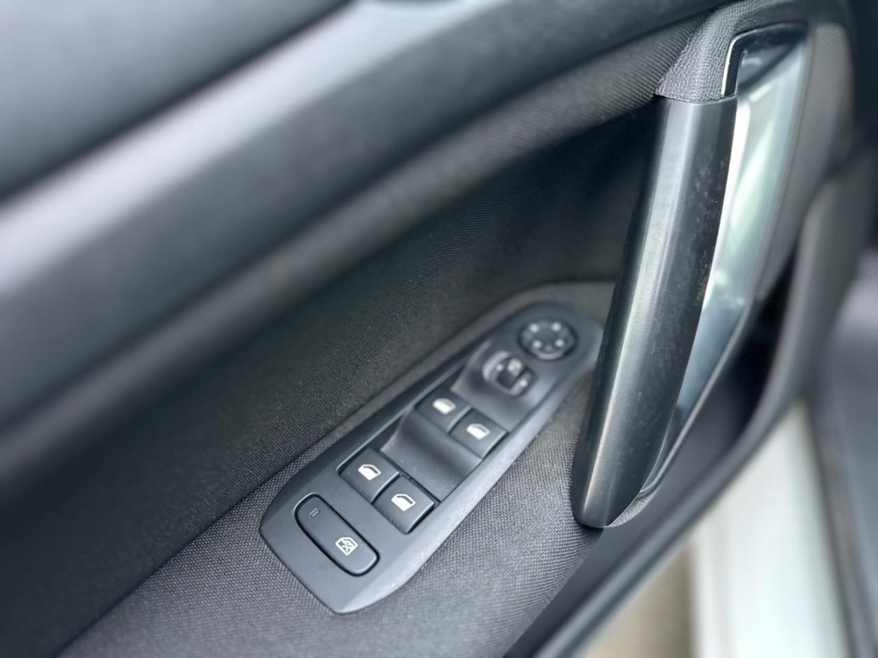 Peugeot 308 BlueHDi 130 S&S EAT8 Business 2020