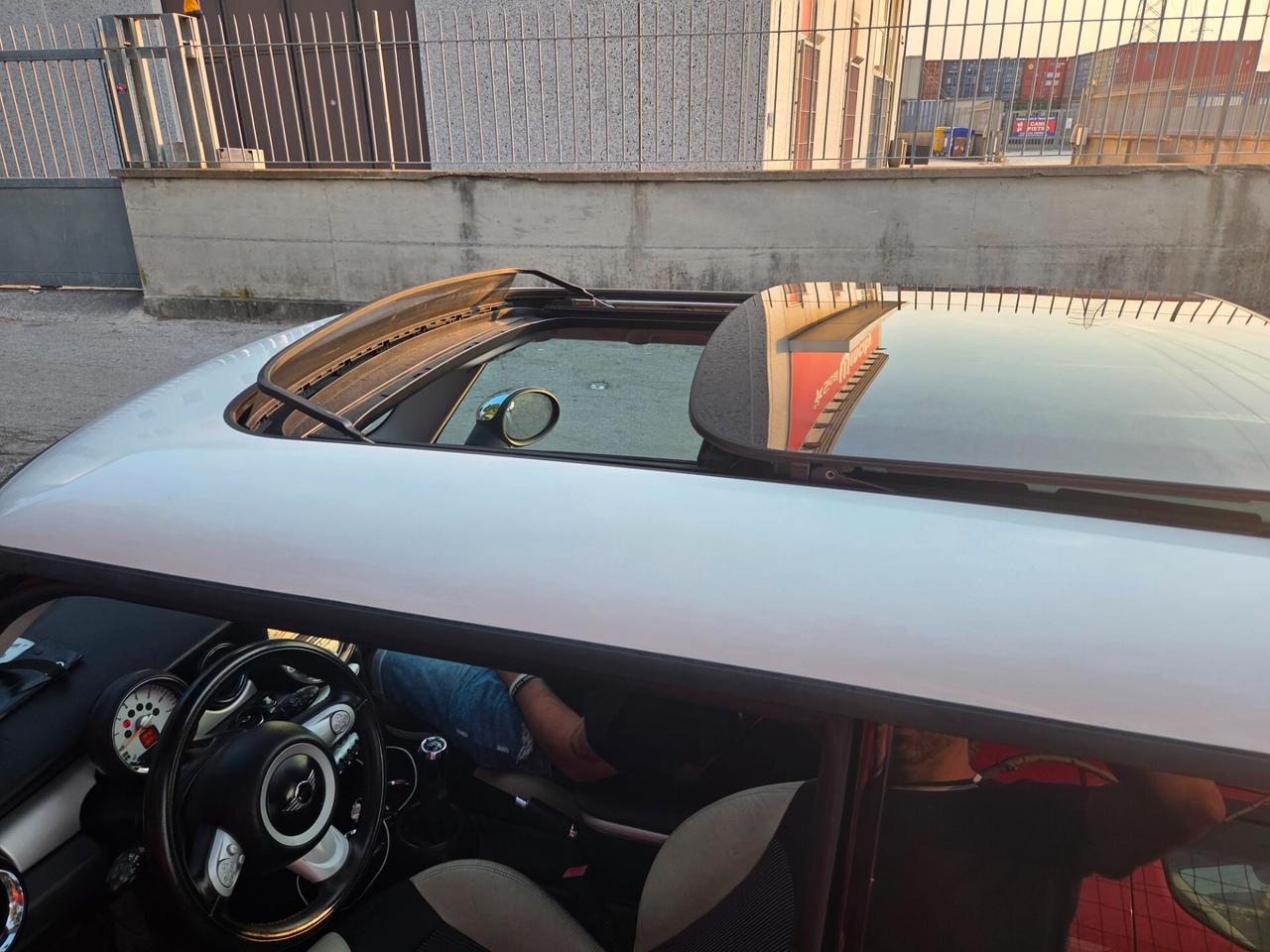 Mini Cooper 1.6 tdiCooper D 2010