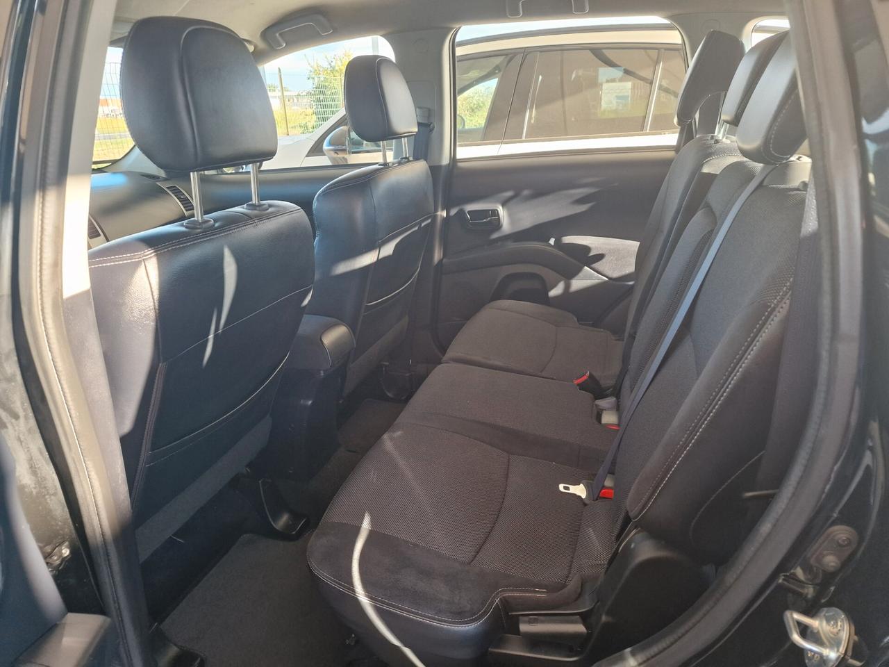 Peugeot 4007 2.2 HDi 156CV Féline 7 posti