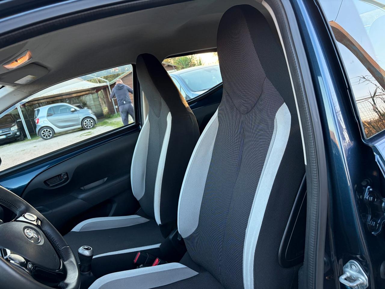 TOYOTA AYGO 1.0 ANNO 2015 50.000 KM GARANTITA