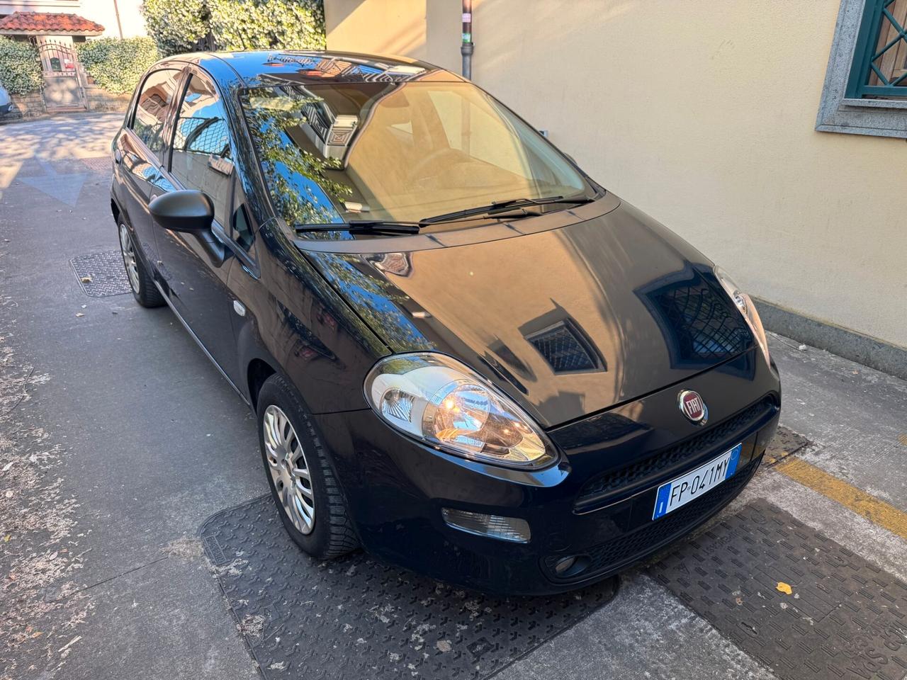 Fiat Punto 1.3 MJT II S&S 95 CV 5 porte Street