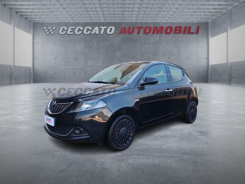 Lancia Ypsilon Ypsilon 1.0 firefly hybrid Silver s&s 70cv 5p.ti