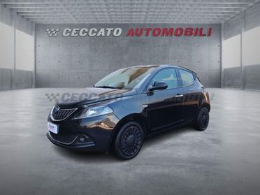 Lancia Ypsilon Ypsilon 1.0 firefly hybrid Silver s&s 70cv 5p.ti