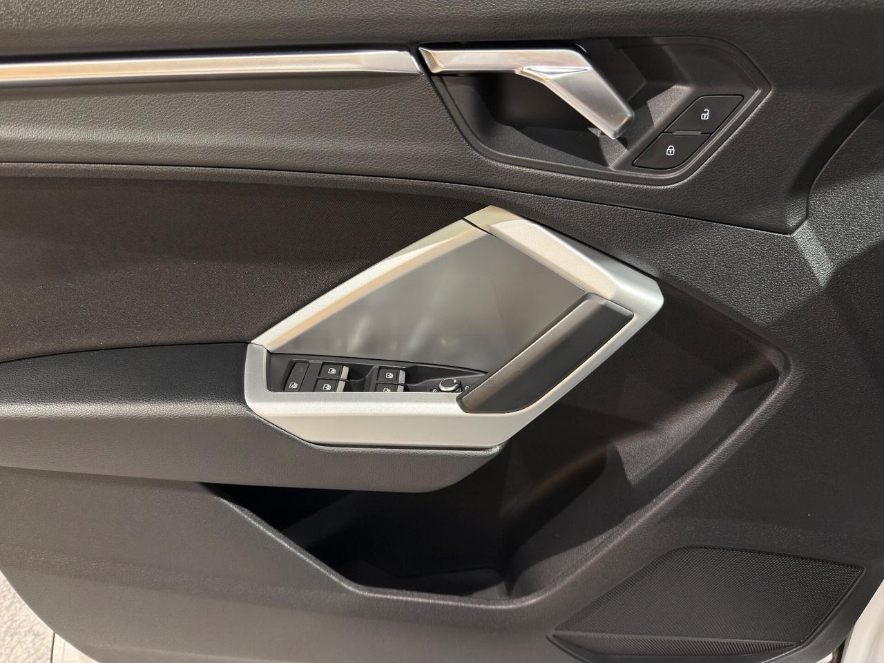 Audi Q3 35 TFSI Business Advanced * PARI AL NUOVO